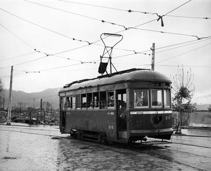 Not published in LIFE. Hiroshima streetcar, September, 1945.