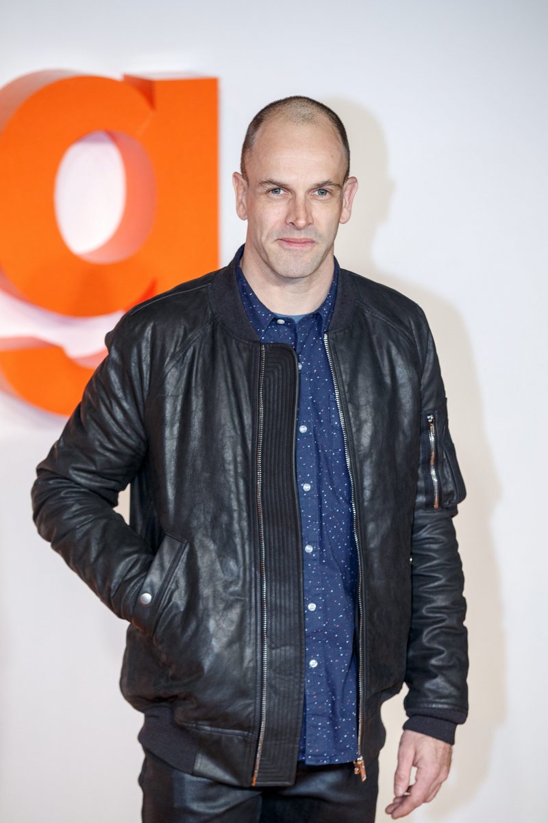 epa05742294 British actor Jonny Lee Miller attends for the 'T2 Trainspotting' World Premiere at Cineworld, Fountain Park, in Edinburgh, Scotland, Britain, 22 January 2016. The movie will be released in the UK on 27 January. EPA/ROBERT PERRY