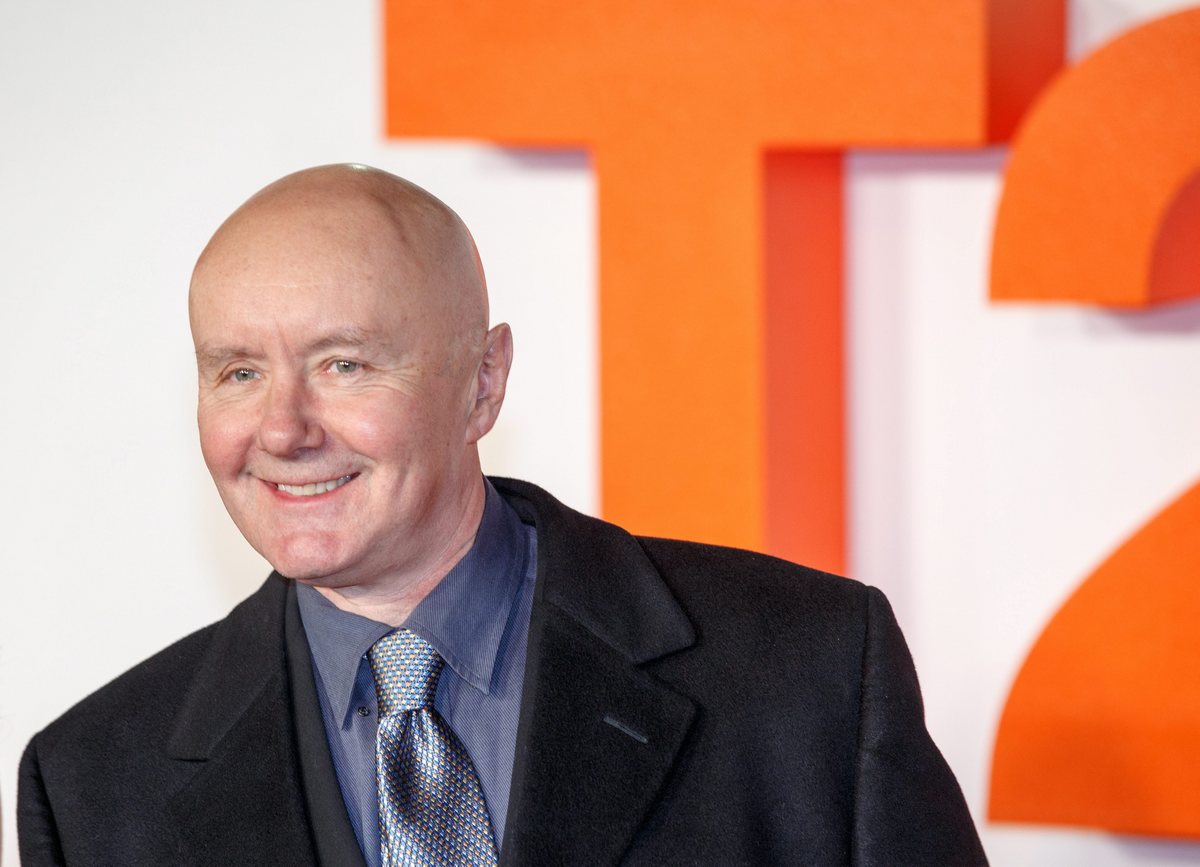 epa05742317 British novelist Irvine Welsh attends for the 'T2 Trainspotting' World Premiere at Cineworld, Fountain Park, in Edinburgh, Scotland, Britain, 22 January 2016. The movie will be released in the UK on 27 January. EPA/ROBERT PERRY