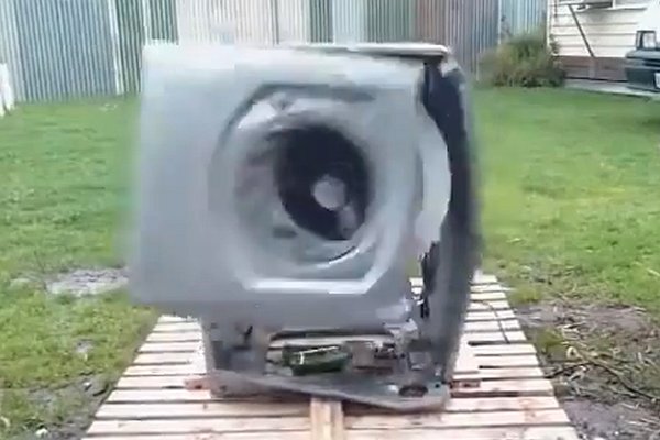 How-to-destroy-the-washing-machine