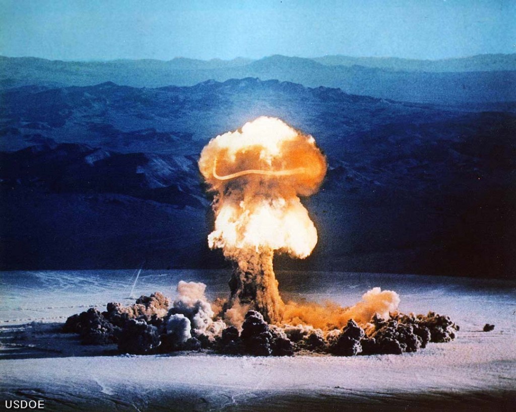 atomic-explosion-4
