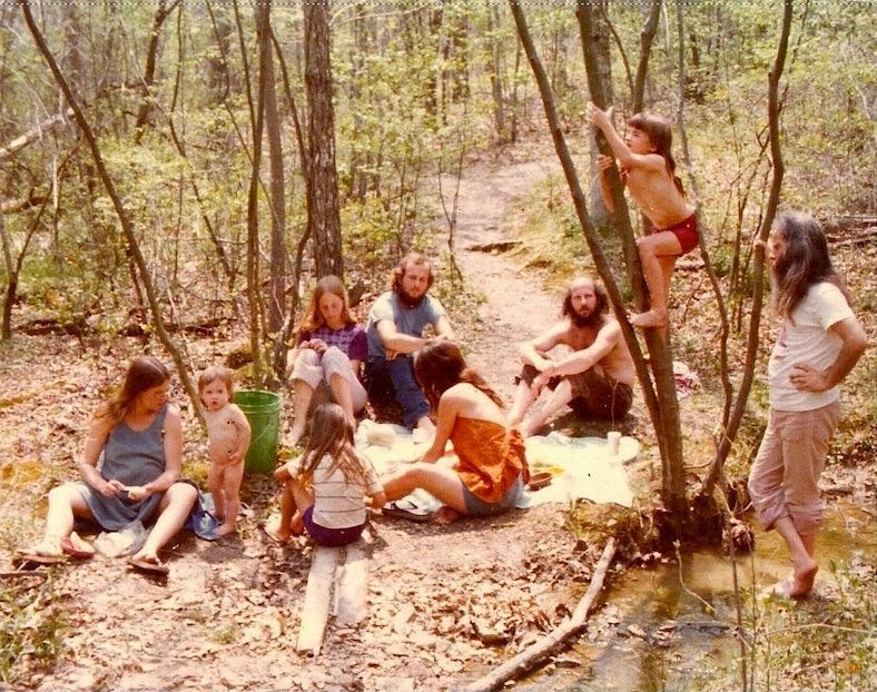 America’s 1970s Hippie Communes (16)