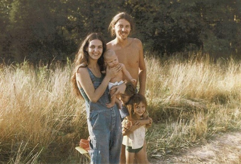 America’s 1970s Hippie Communes (19)