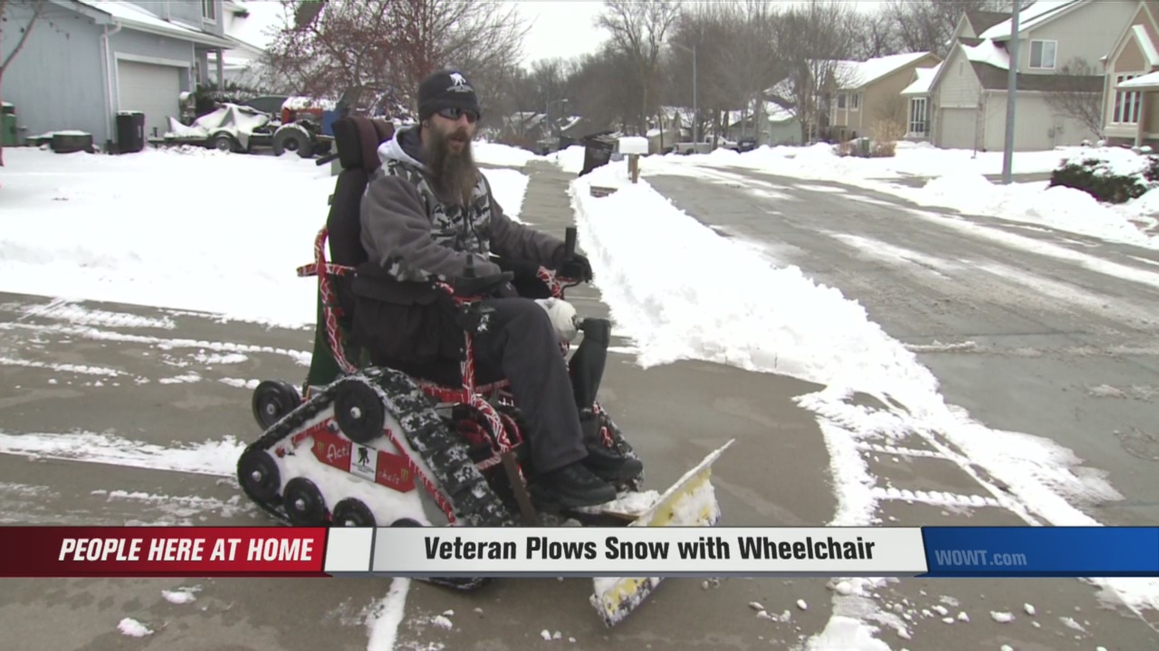 veteran-wheelchair-snowplow
