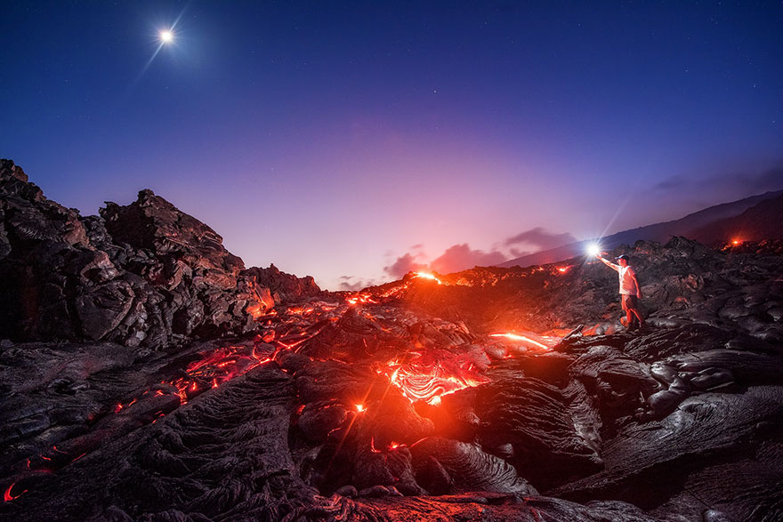 lava-milky-way-meteor-moon-mike-mezeul-II-hawaii-1
